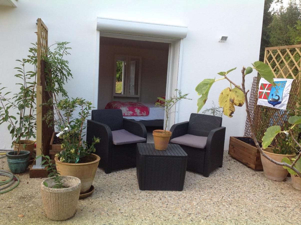 Appartement Avec Cuisine Et Grande Piscine Chauffee อองดาเย ภายนอก รูปภาพ