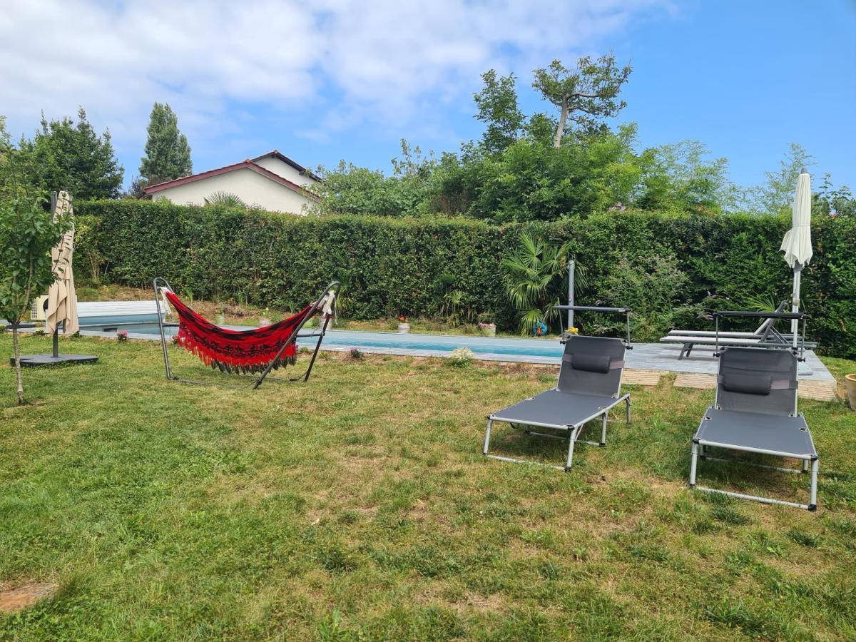 Appartement Avec Cuisine Et Grande Piscine Chauffee อองดาเย ภายนอก รูปภาพ