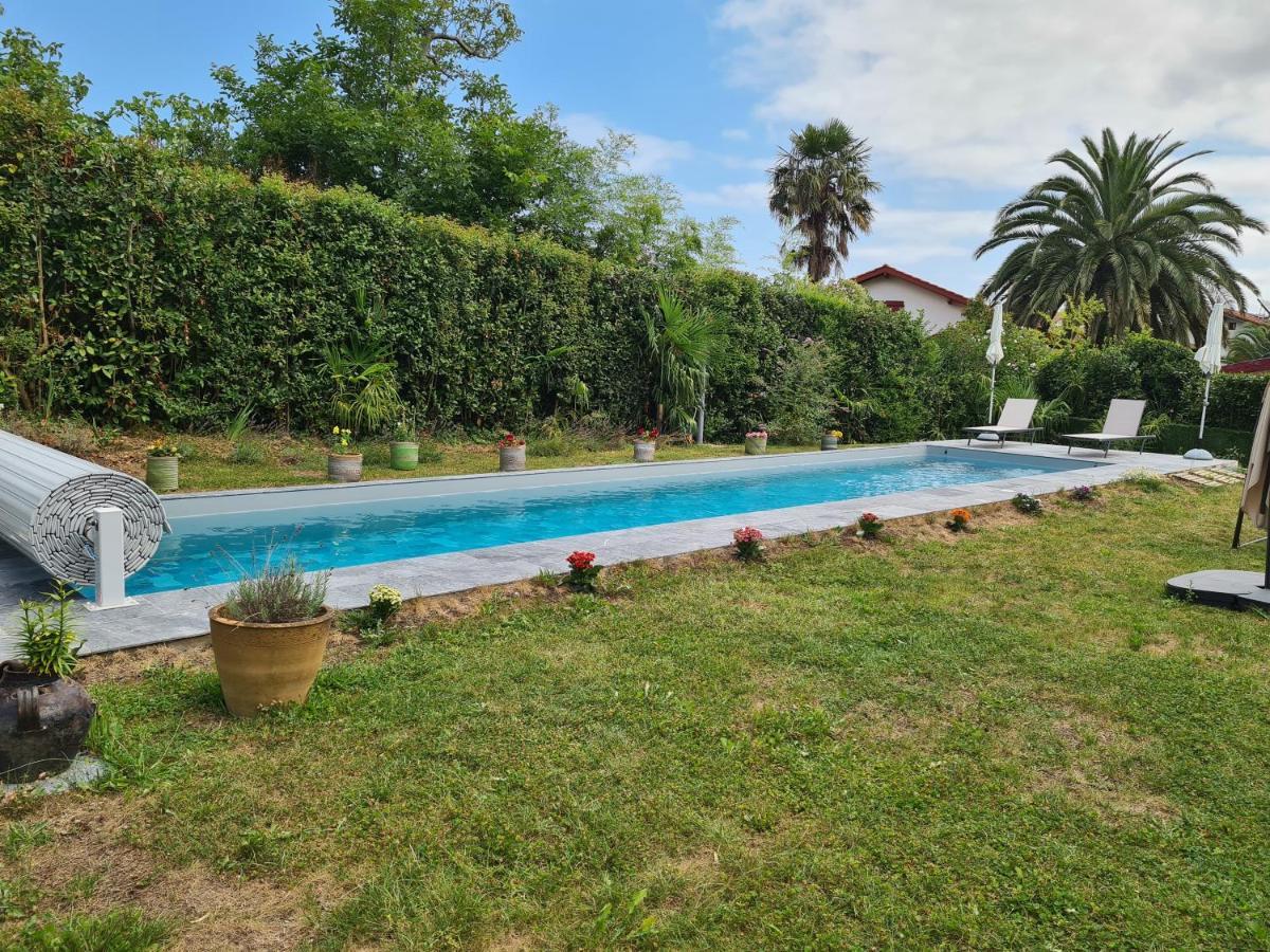 Appartement Avec Cuisine Et Grande Piscine Chauffee อองดาเย ภายนอก รูปภาพ